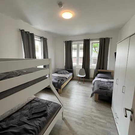 2 Apartment *